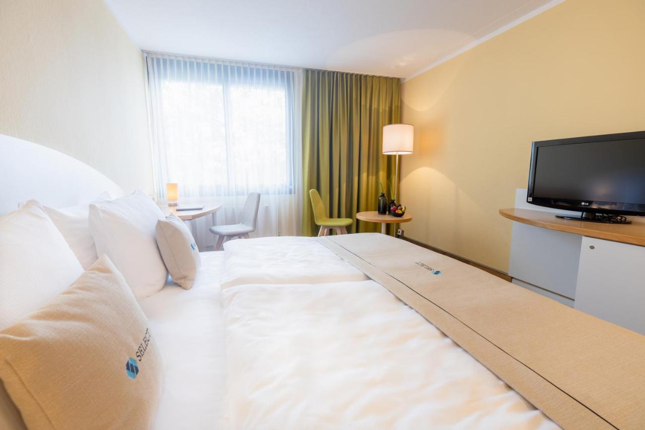 Garner Hotel Erlangen Sued エクステリア 写真